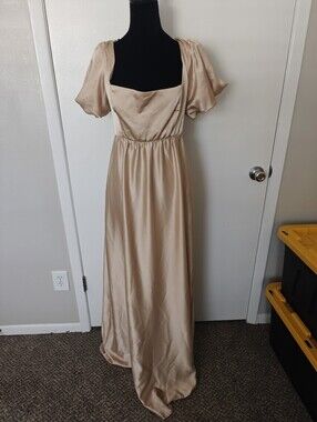 Show Me Your Mumu Nora Maxi Dress Chamagne Satin size L Puff Sleeve EUC